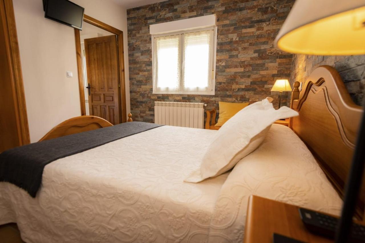 Apartamentos Pumarin Santa Marina  Kültér fotó