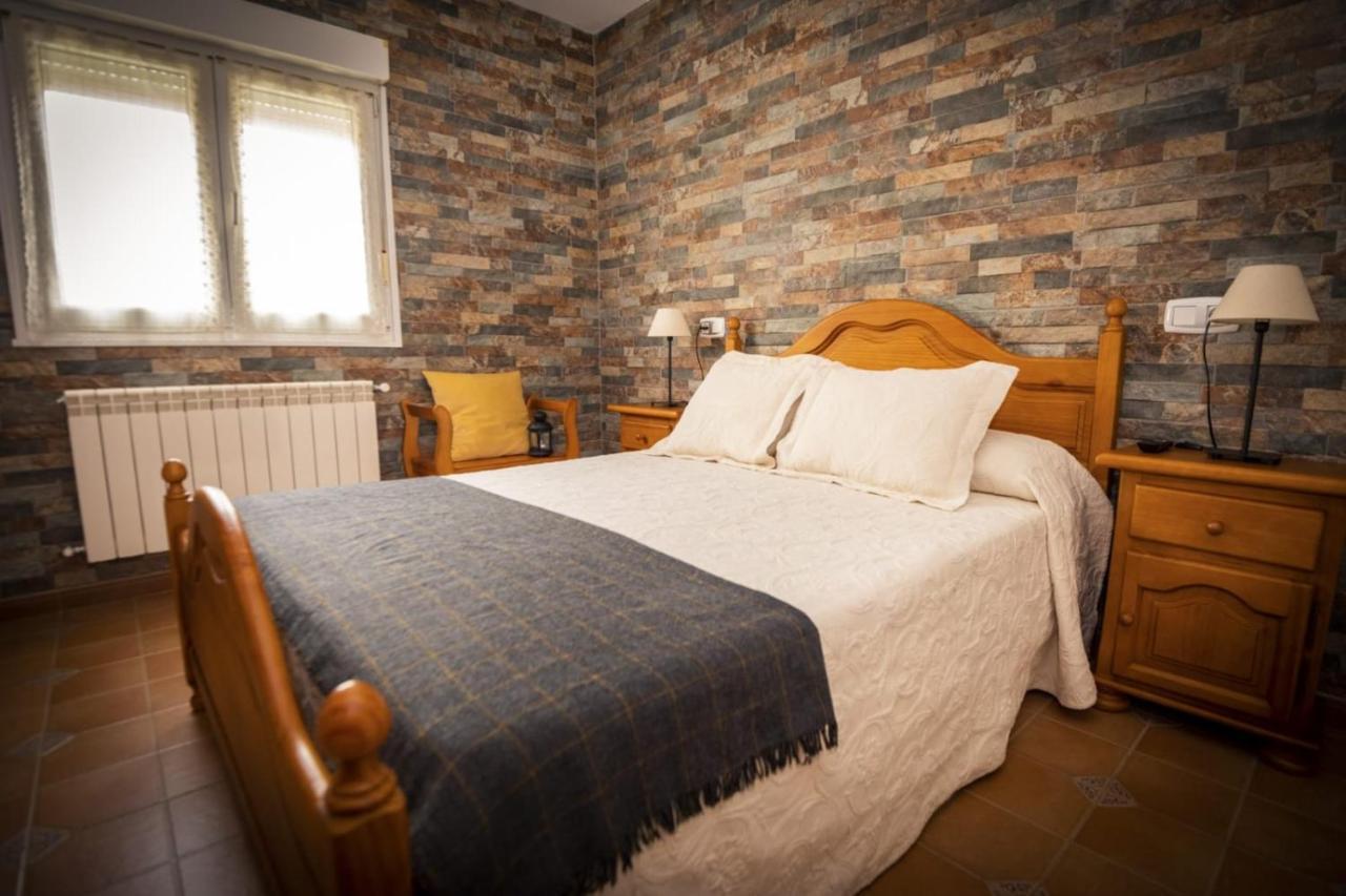 Apartamentos Pumarin Santa Marina  Kültér fotó
