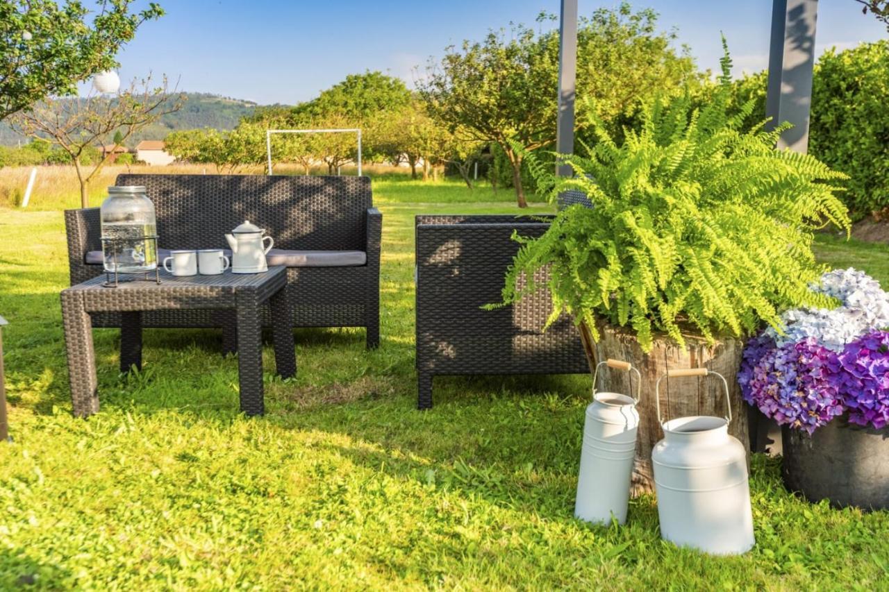 Apartamentos Pumarin Santa Marina  Kültér fotó